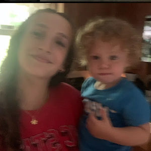 Meet your Posher, Macy